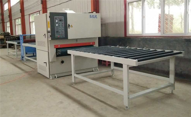 不銹鋼板拉絲機(jī)